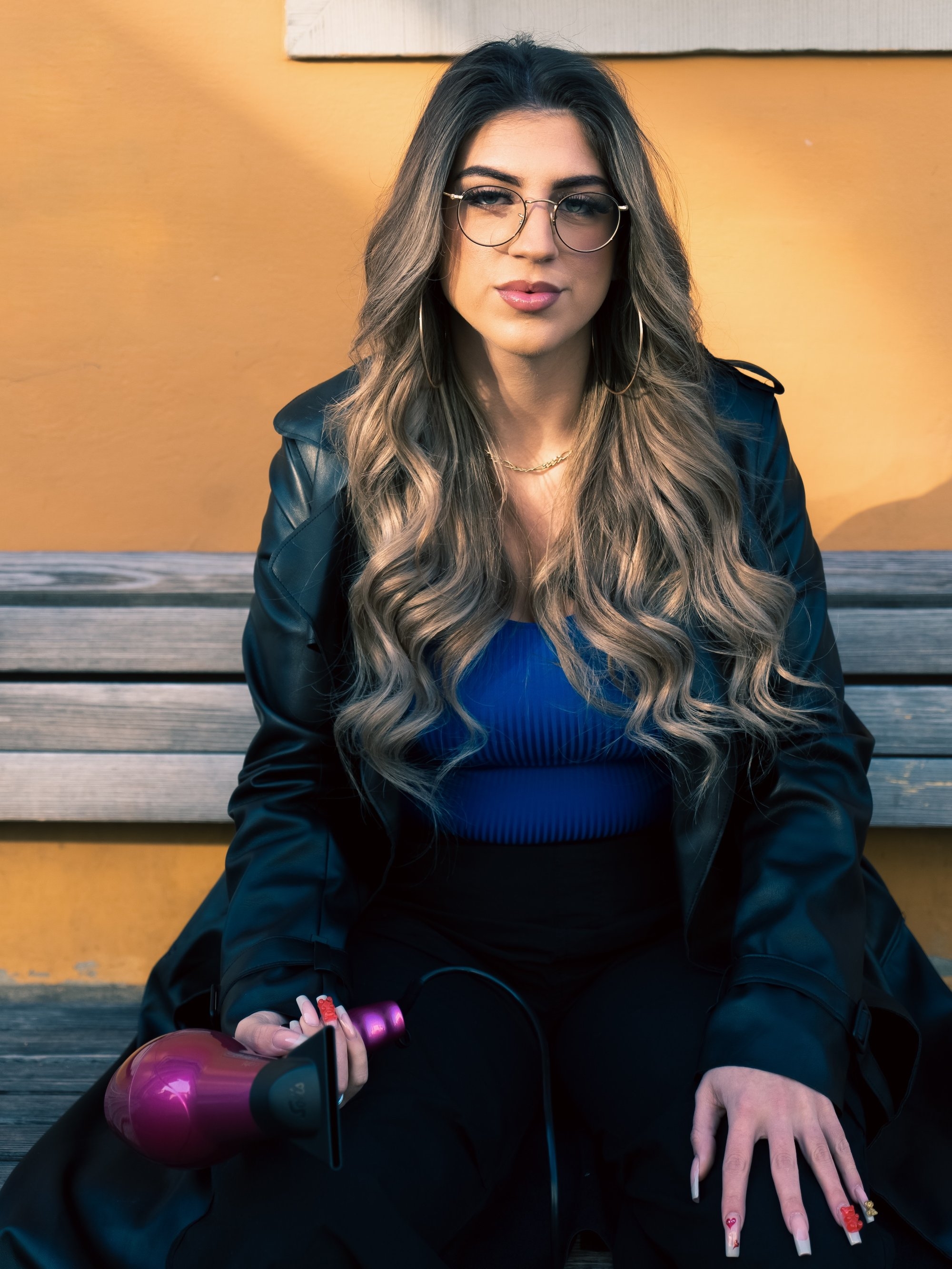 carousel-hero-element image-1