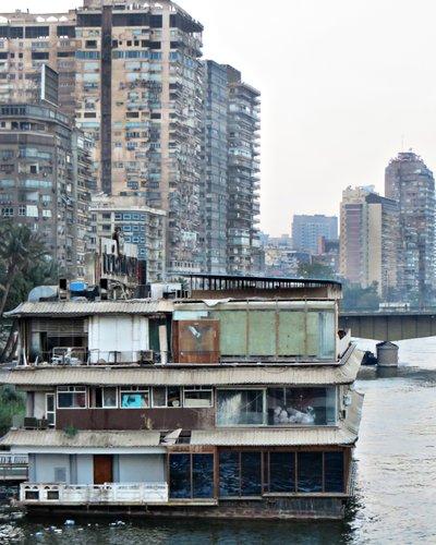 mobile - carousel-hero-element image-0